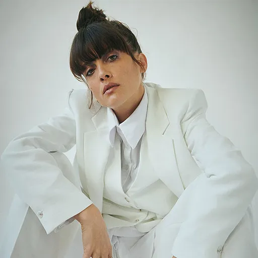 Noga Erez