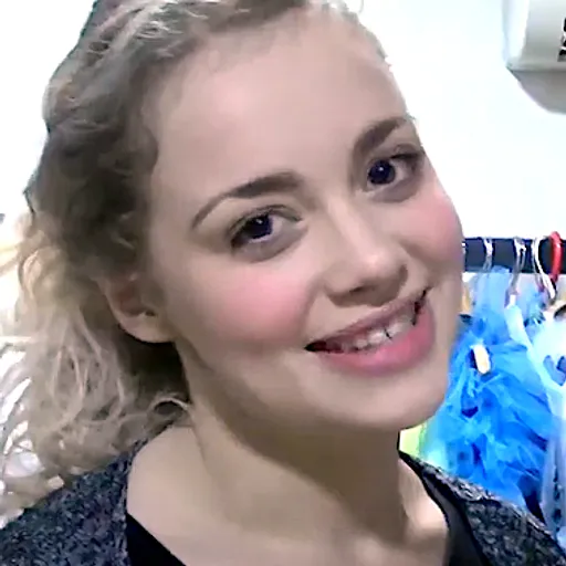 Carrie Hope Fletcher