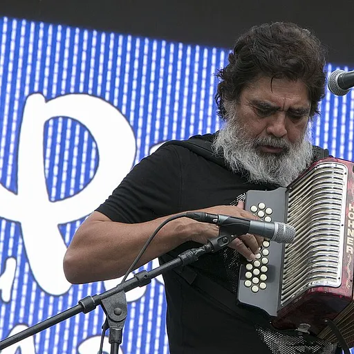 Celso Piña