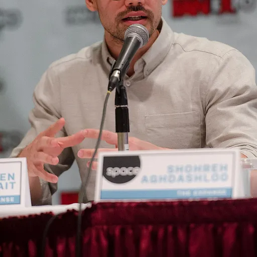 Steven Strait