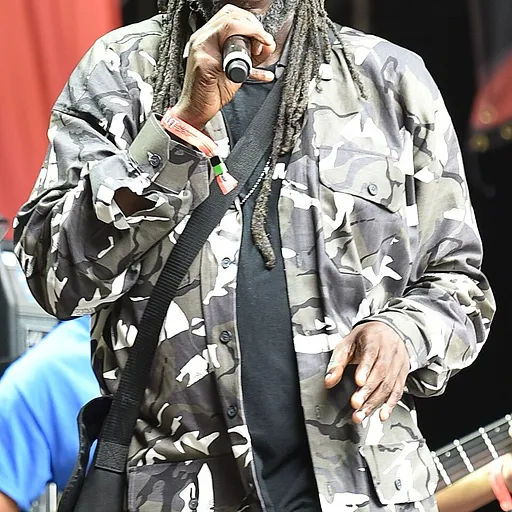 Macka B