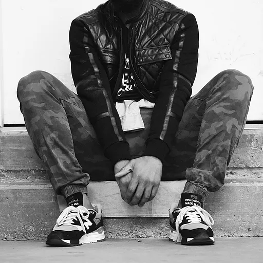 Claude Kelly