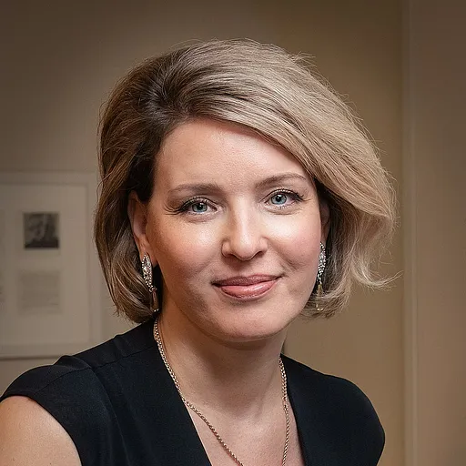 Полина Осетинская