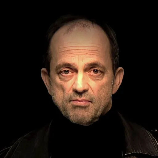 Jacek Koman
