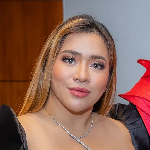 Angeline Quinto