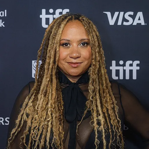 Tracie Thoms