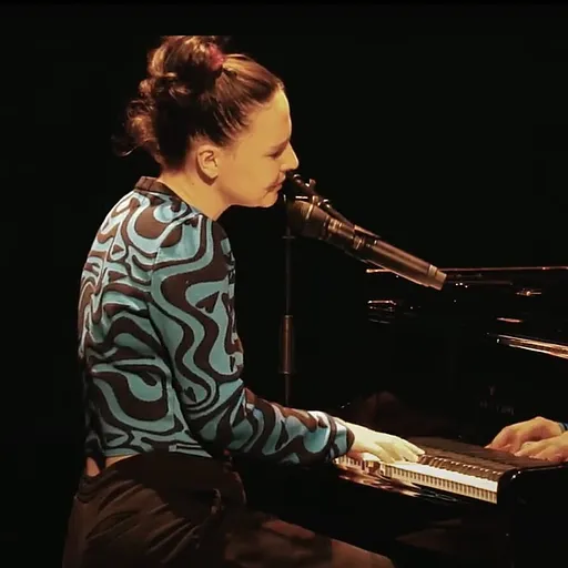 Anne Sila