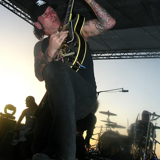 Tracii Guns