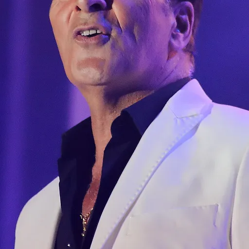 Tony Carreira