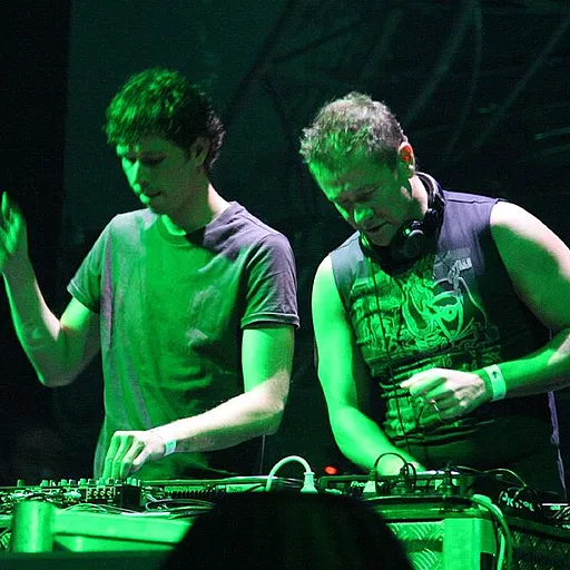 Cosmic Gate