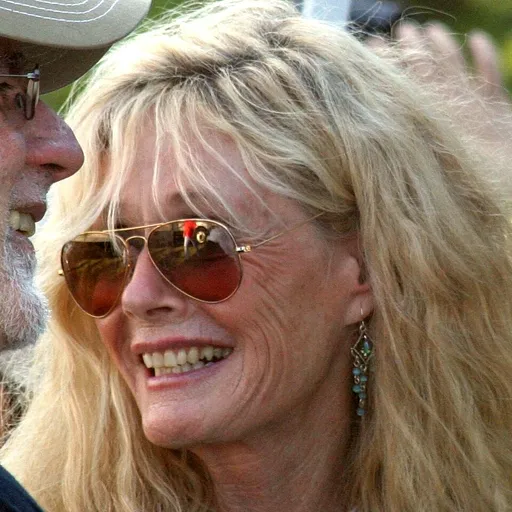 Kim Carnes