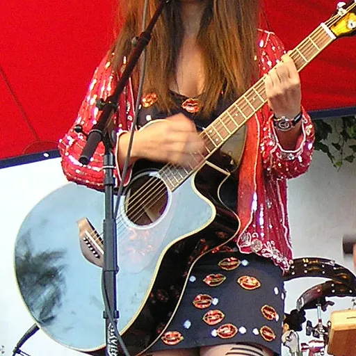 Aura Dione