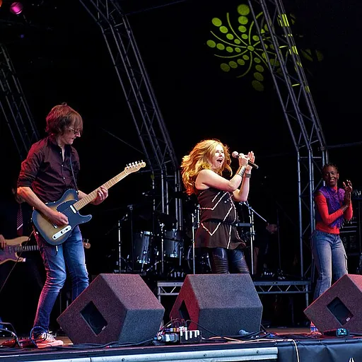 T’Pau