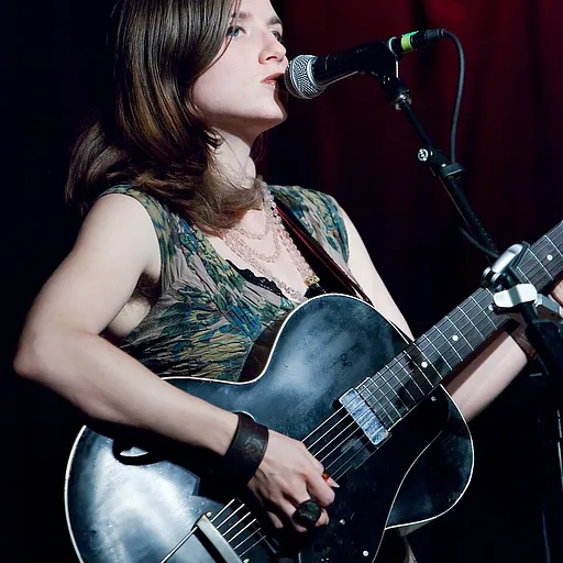 Jolie Holland
