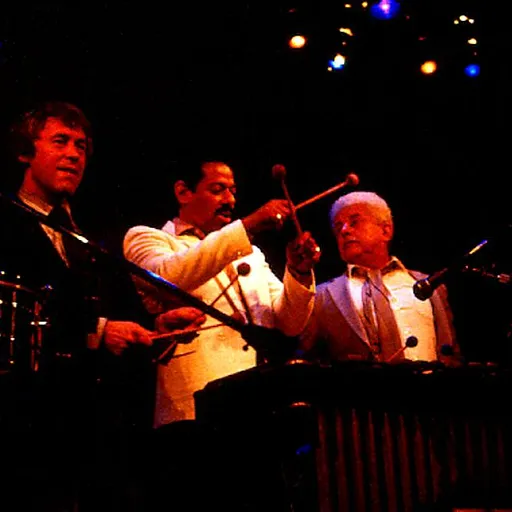 Louie Ramírez