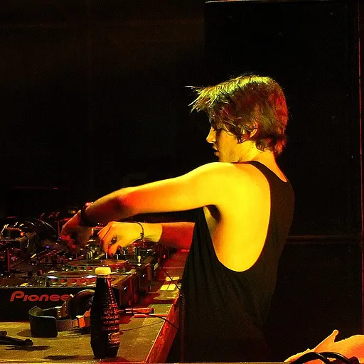 Danny Avila