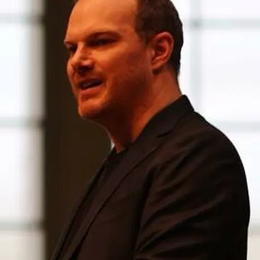 Lars Vogt