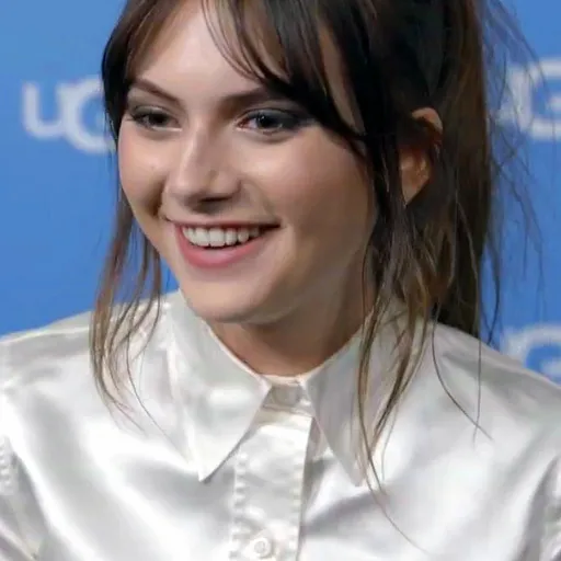 Emilia Jones