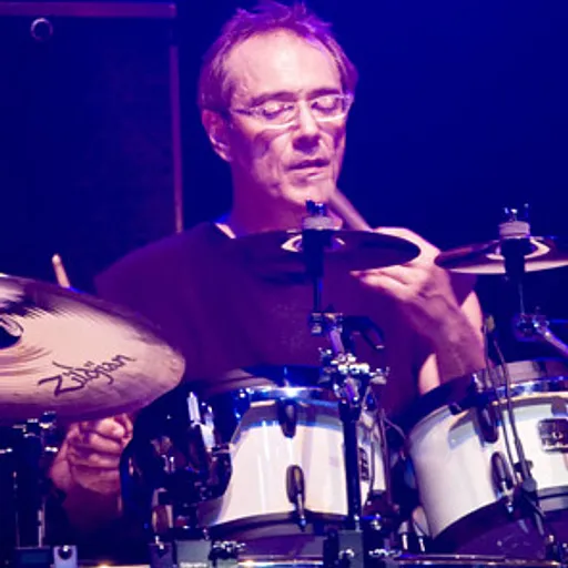 Vinnie Colaiuta