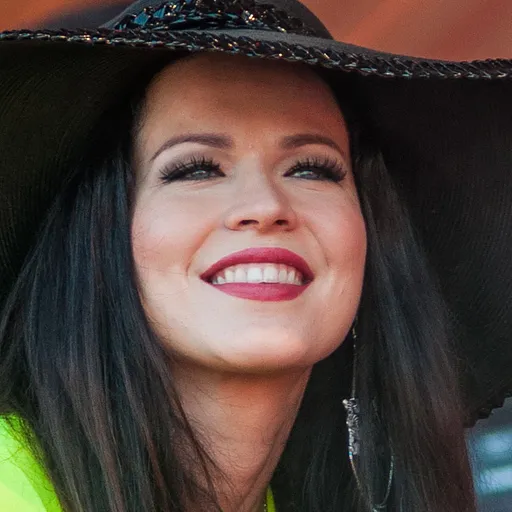 Jenni Vartiainen