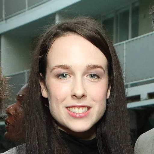 Allie X