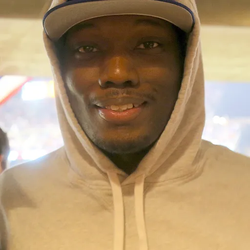 Michael Che