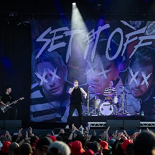 Set It Off