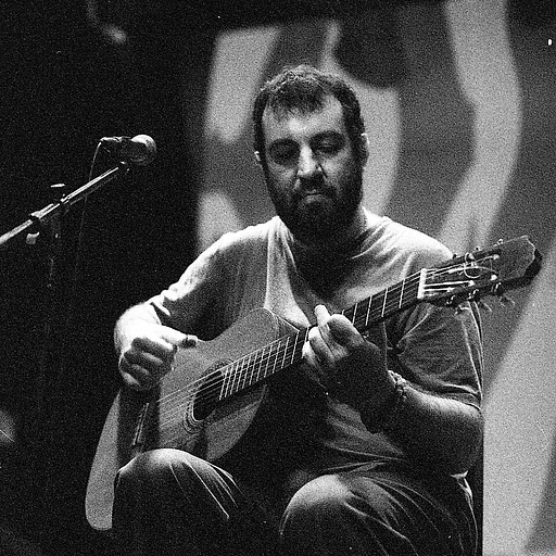 Kiko Dinucci
