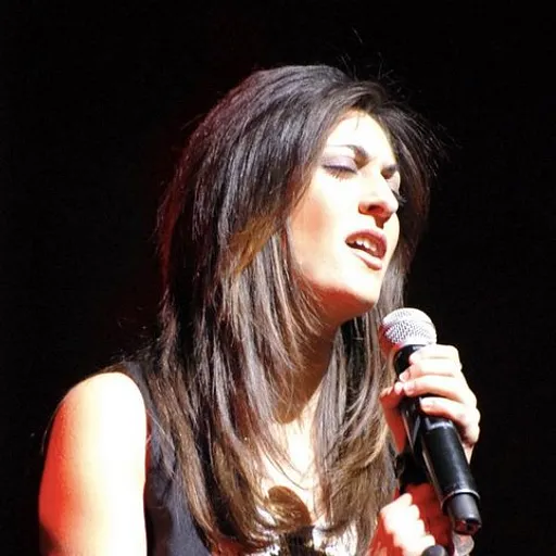 Victoria Sio