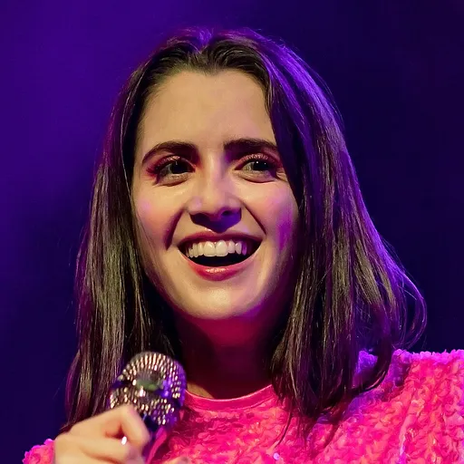 Laura Marano