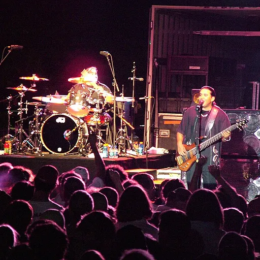 Los Lonely Boys