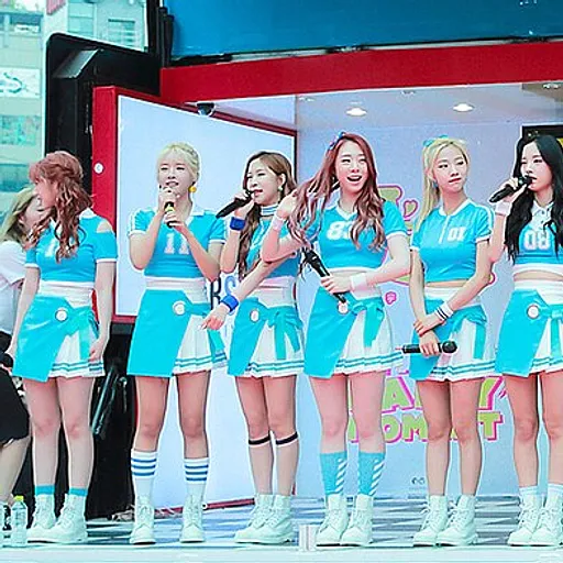우주소녀