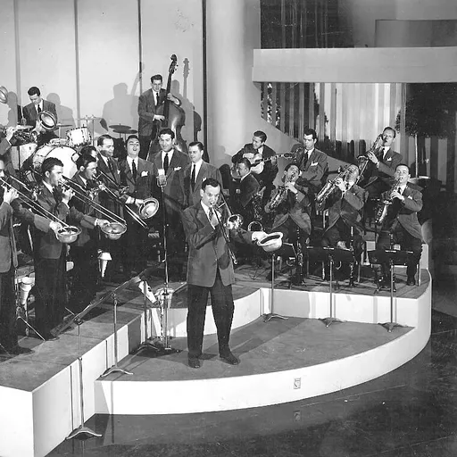 Glenn Miller and His Orchestra