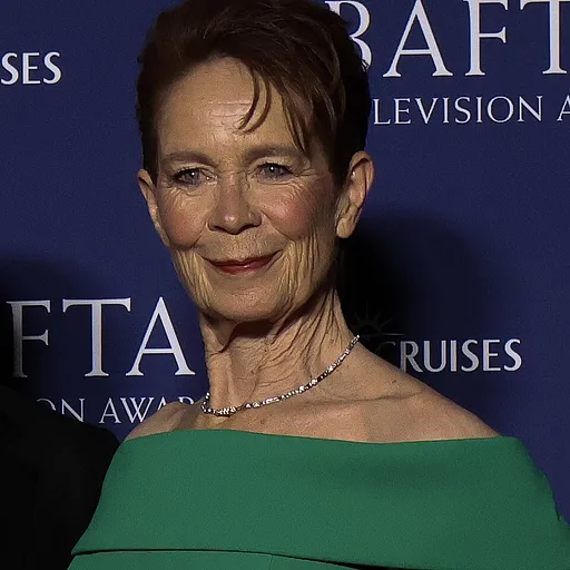 Celia Imrie