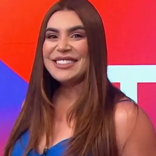 Naiara Azevedo