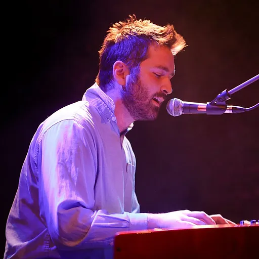 Tom Rosenthal