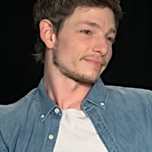 Mike Faist