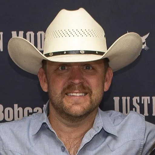 Justin Moore