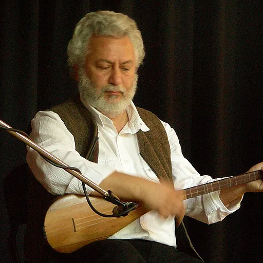 Erkan Oğur
