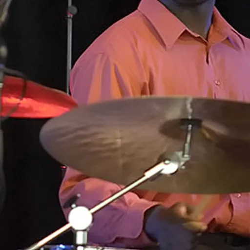 Larnell Lewis