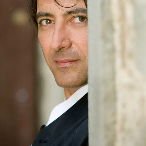 Jean‐Efflam Bavouzet