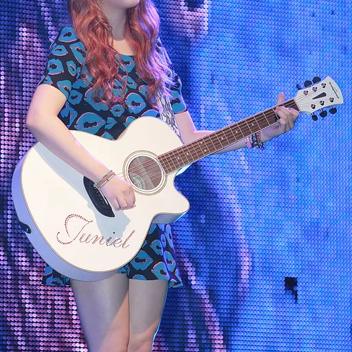 JUNIEL