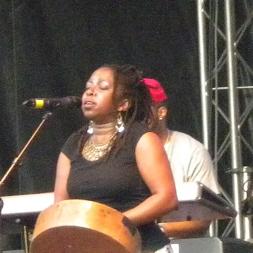 Chiwoniso