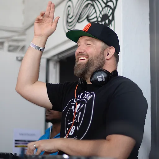 Claude VonStroke