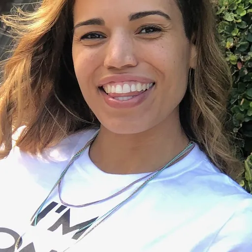 Ciara Renée