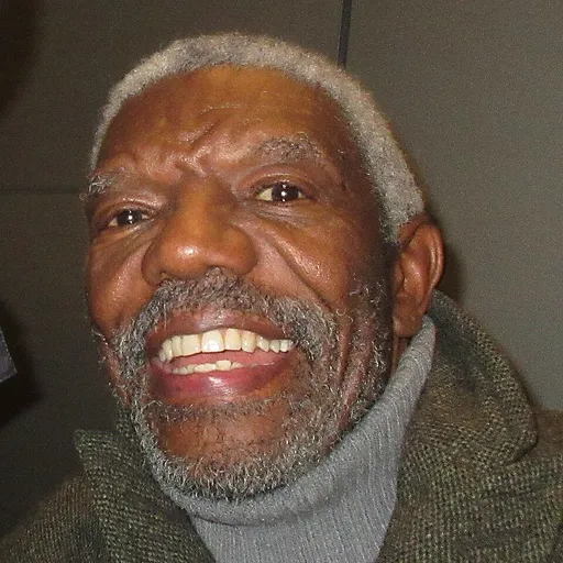 Vondie Curtis-Hall