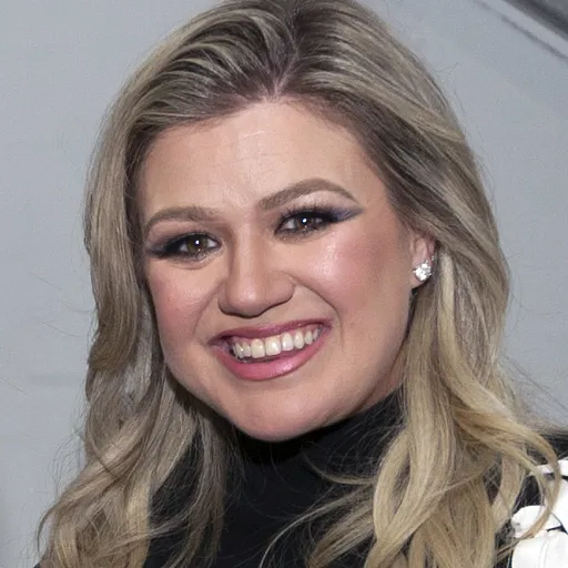 Kelly Clarkson