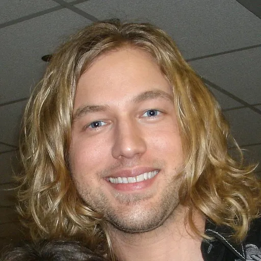 Casey James