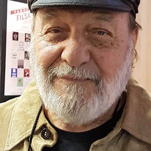 Patricio Manns