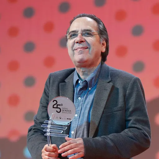 Edu Lobo